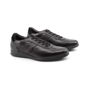 Scarpa stringata nera in pelle da uomo