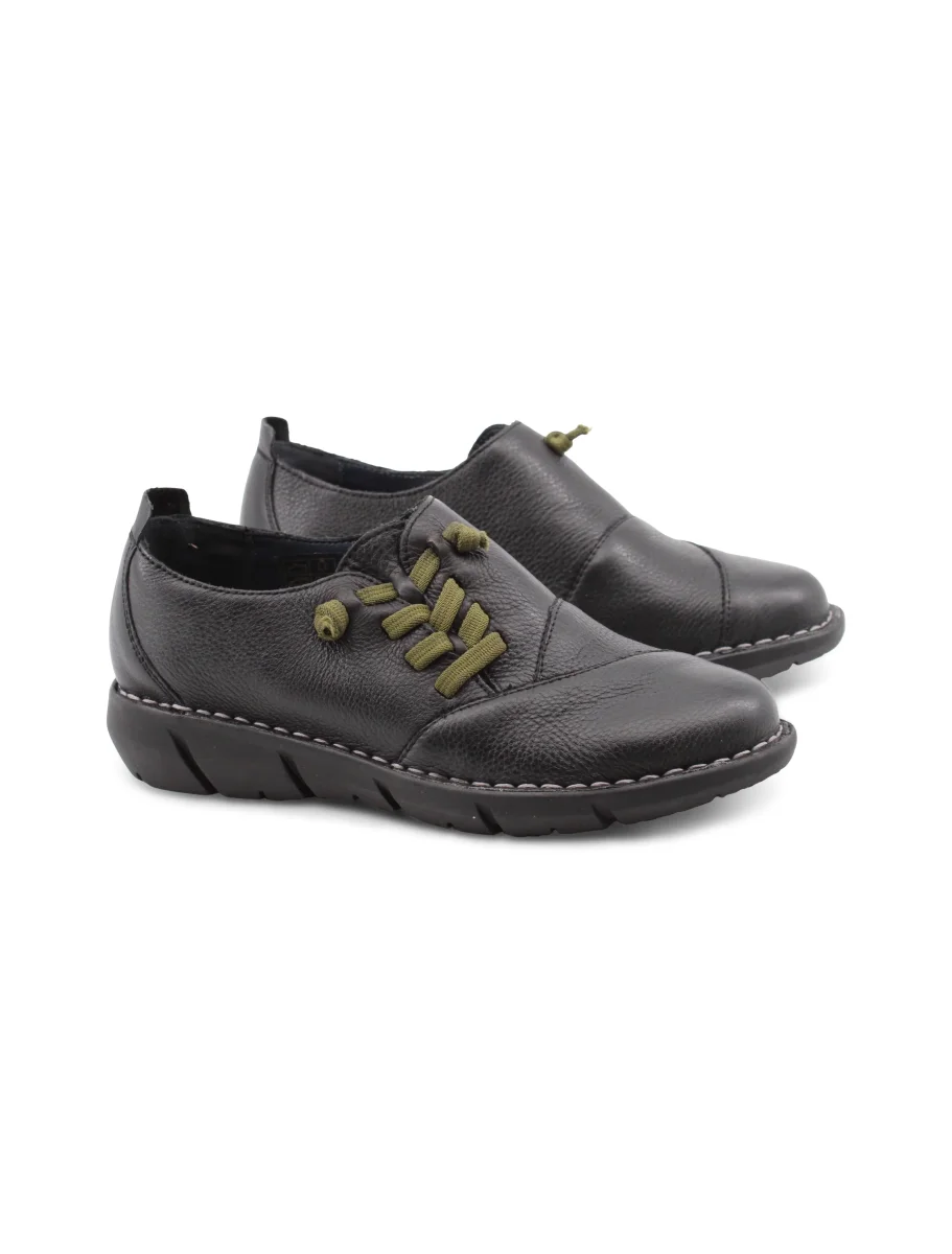 Scarpa stringata da infilare da donna