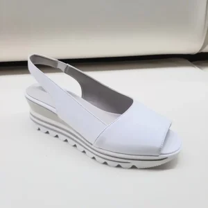 SANDALO SPUNTATO CON ZEPPA COMART