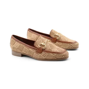 Mocassino vegan in rafia con morsetto