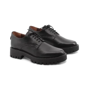 Stringata nera in pelle da donna