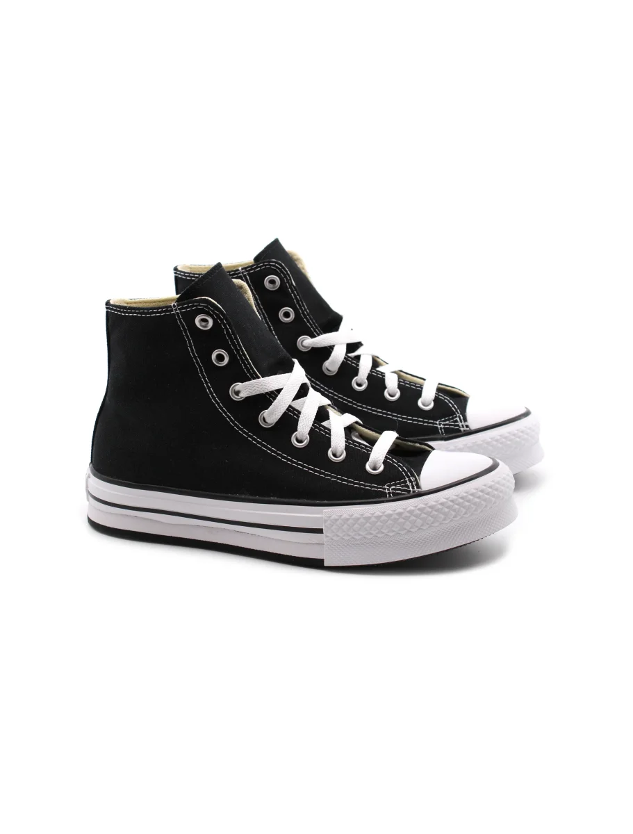 Sneaker Chuck Taylor All Star teenager