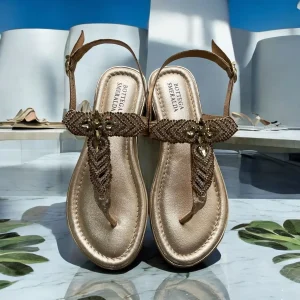 INFRADITO GIOIELLO CON CINTURINO E TACCO 4 BOTTEGA SMERALDA