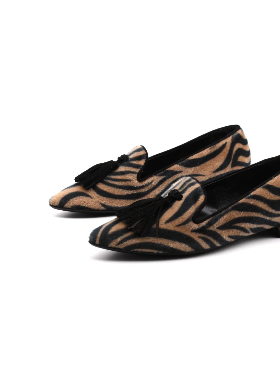 Mocassino animalier con nappine - immagine 5