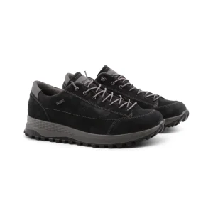 Scarpa outdoor con Gore-Tex da uomo