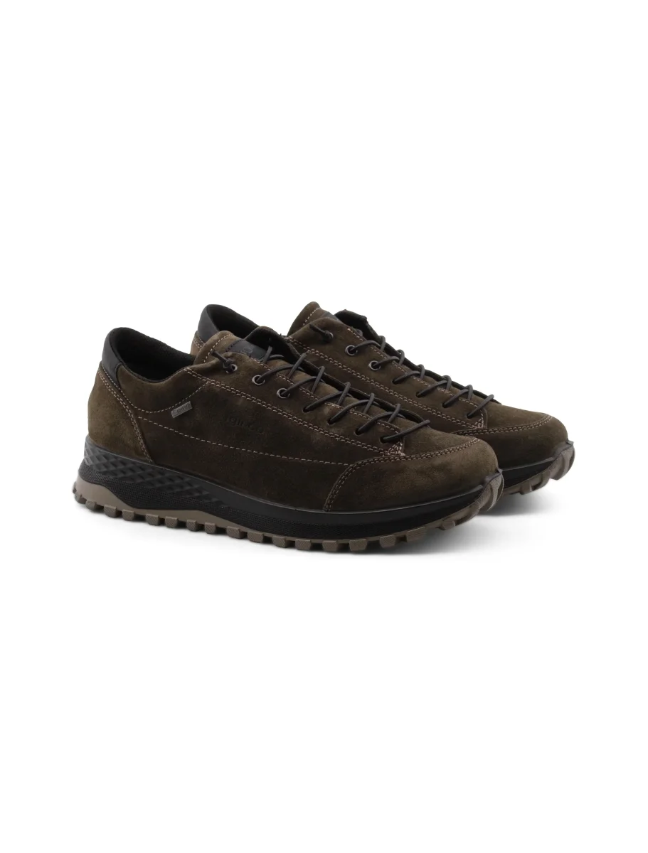 Scarpa outdoor con Gore-Tex da uomo