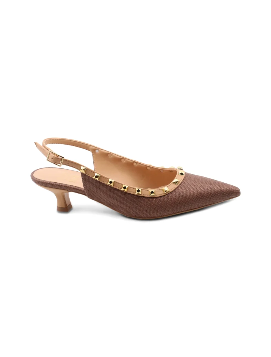 Décolleté kitten heels con borchie - immagine 3