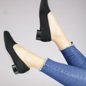 Ballerina in camoscio nero -  ultimi 32-35-46