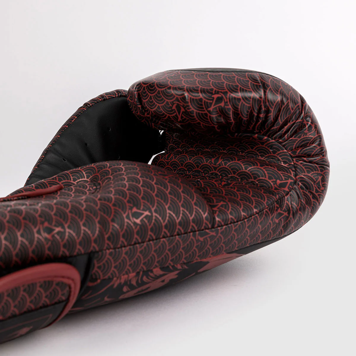 Guantoni Venum Assassin's Creed Shadows Rosso-nero - immagine 4