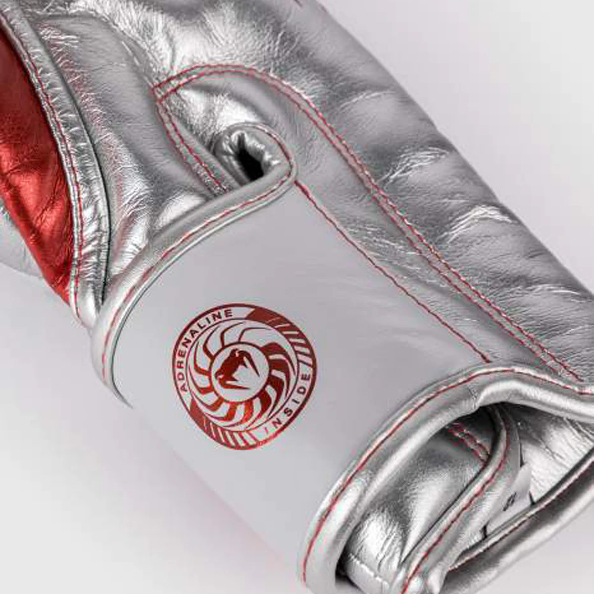 Guantoni Venum Giant 3.0 Special Edition Rosso-argento - immagine 3