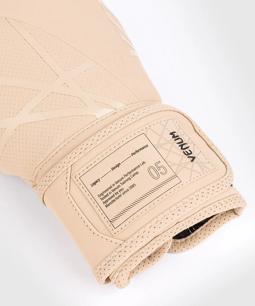 Guantoni Venum Tecmo 2.0 - immagine 9