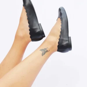 Ballerina blu con ondine