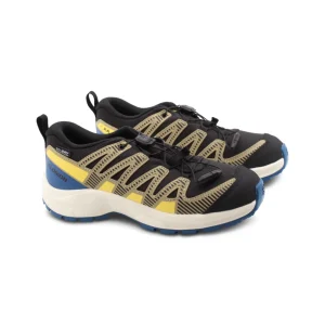 XA Pro V8 Wp J scarpa outdoor ragazzo