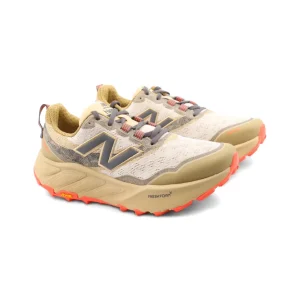 Hierro V9 sneaker trail running uomo