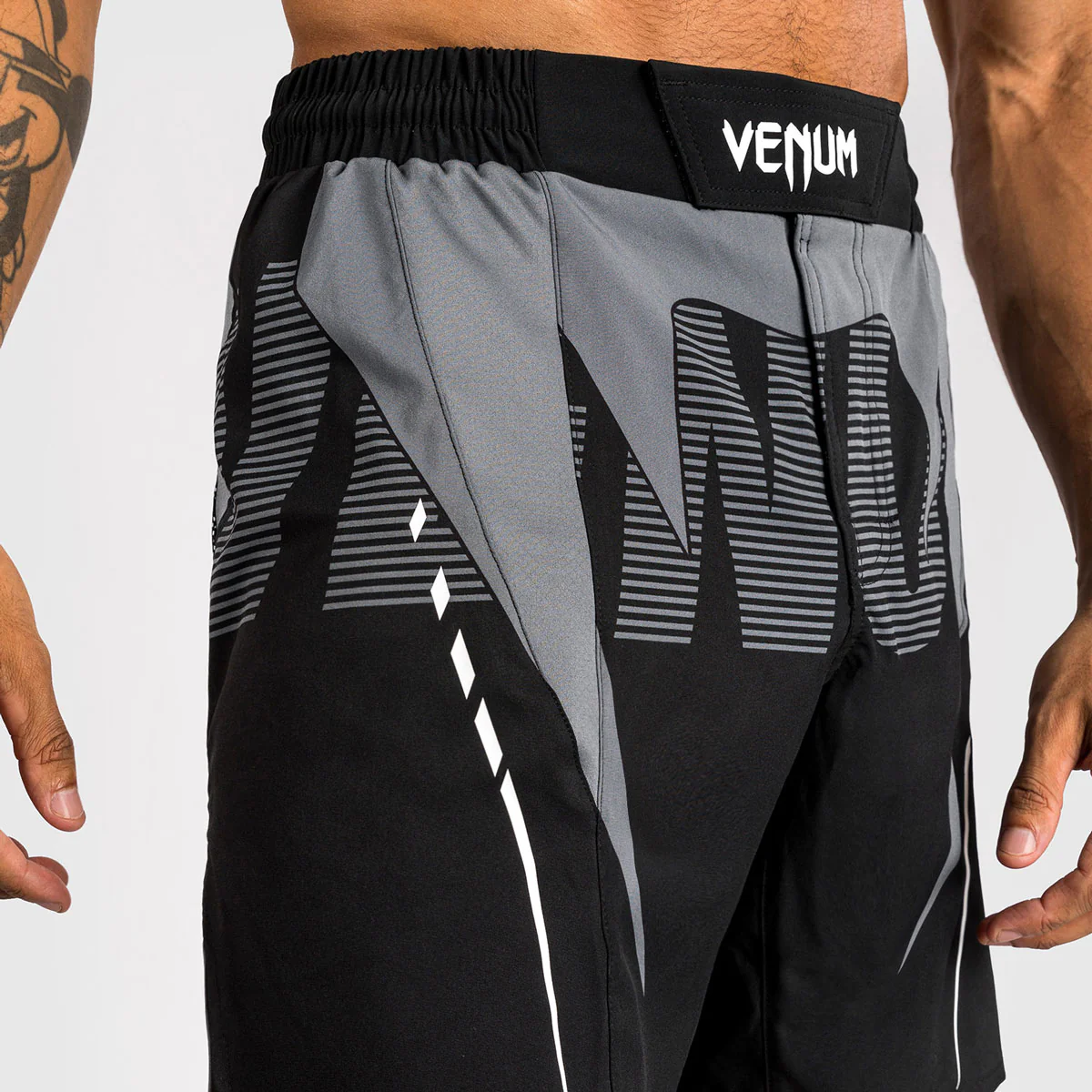 Pantaloncini MMA Venum Adrenaline Nero-grigio - immagine 4