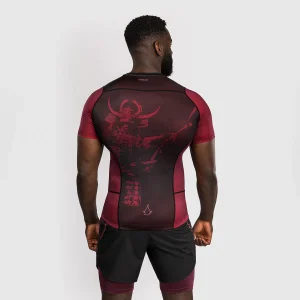 Rashguard Venum Assassin's Creed Shadows maniche corte Rosso-nero