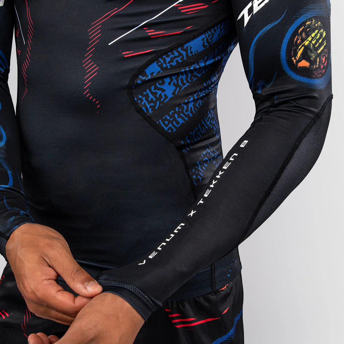 Rashguard Venum Tekken 8 Yoshimitsu maniche lunghe Nero-arancione - immagine 7