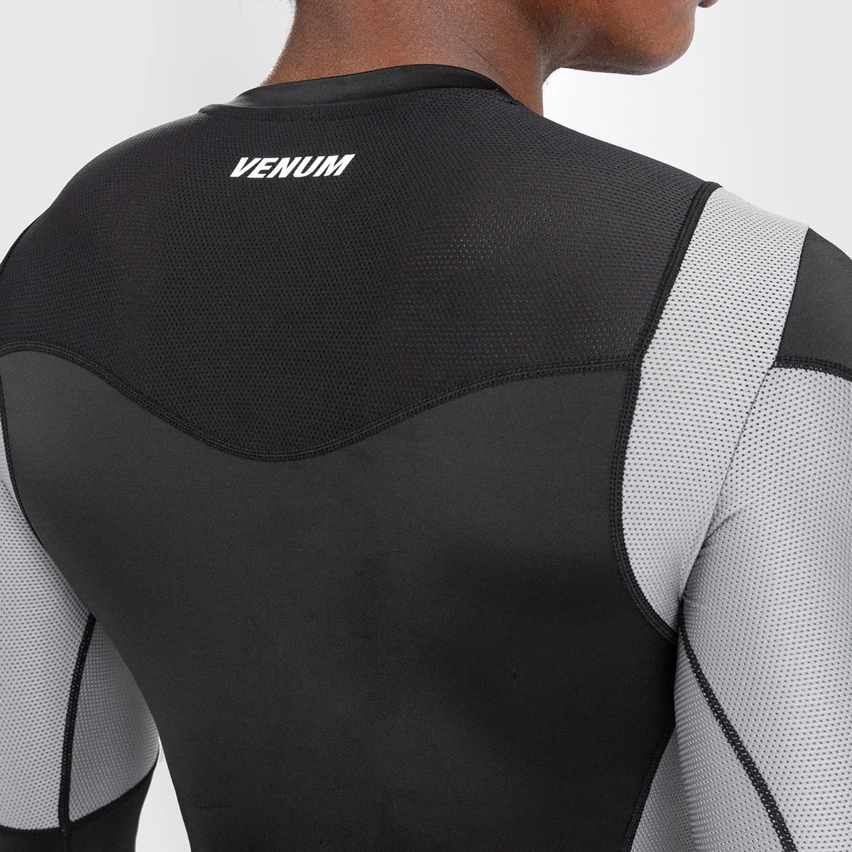 Rashguard Venum Tempest maniche lunghe Nero - immagine 6