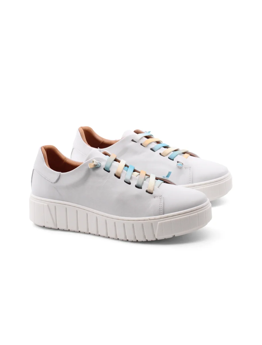 Sneaker slip on in morbida pelle donna