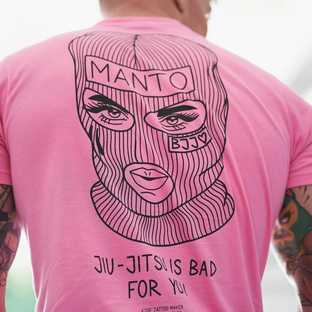 T-shirt Manto x KTOF Balaclava Rosa - immagine 6