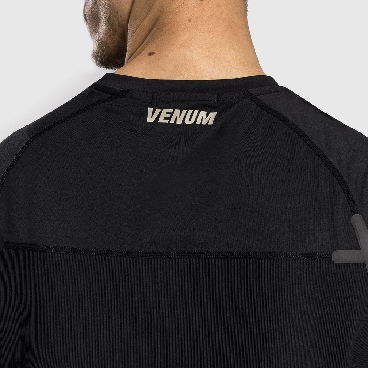 T-shirt Venum Air Dry Tech Nero - immagine 8