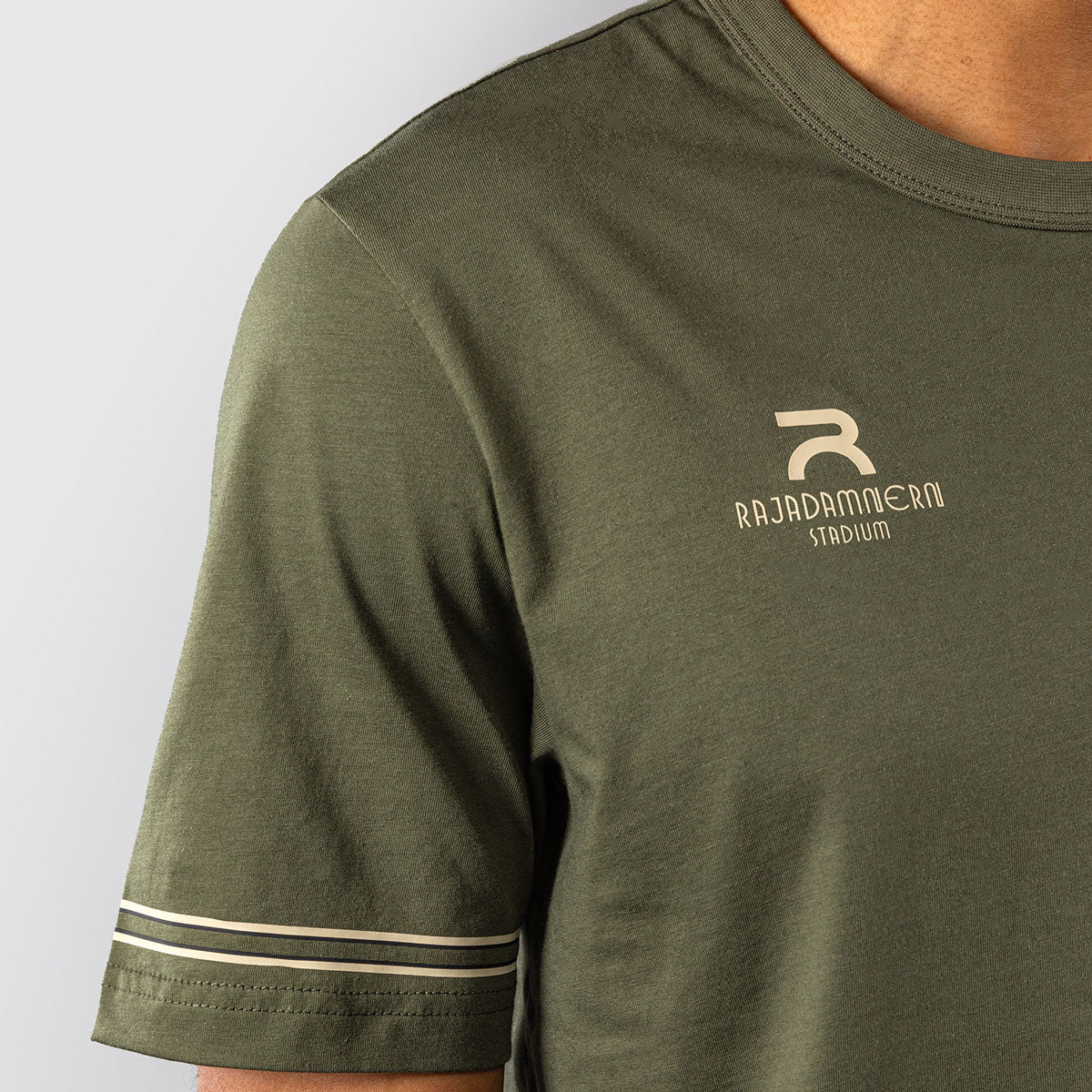 T-shirt Venum x Rajadamnern Verde - immagine 7