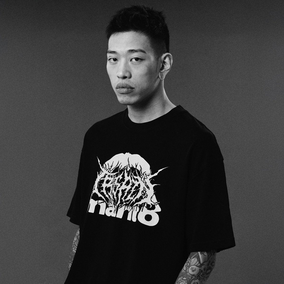 T-shirt oversize Manto Treasure Zone Nero - immagine 6