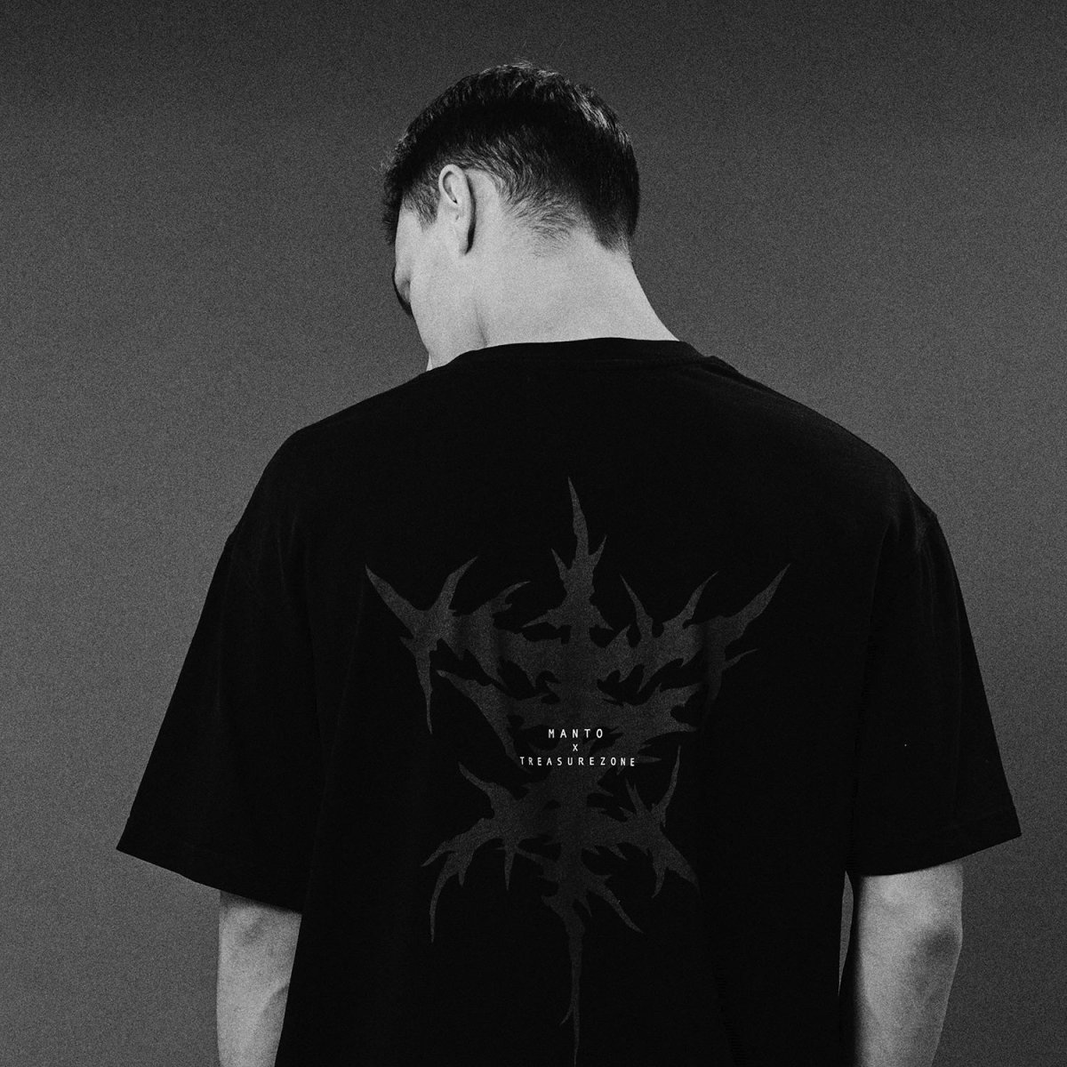 T-shirt oversize Manto Treasure Zone Nero - immagine 7