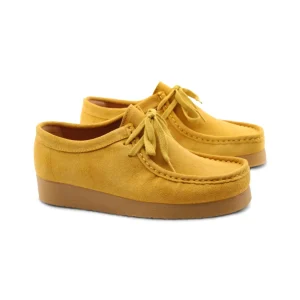 Scarpa stringata scamosciata da donna