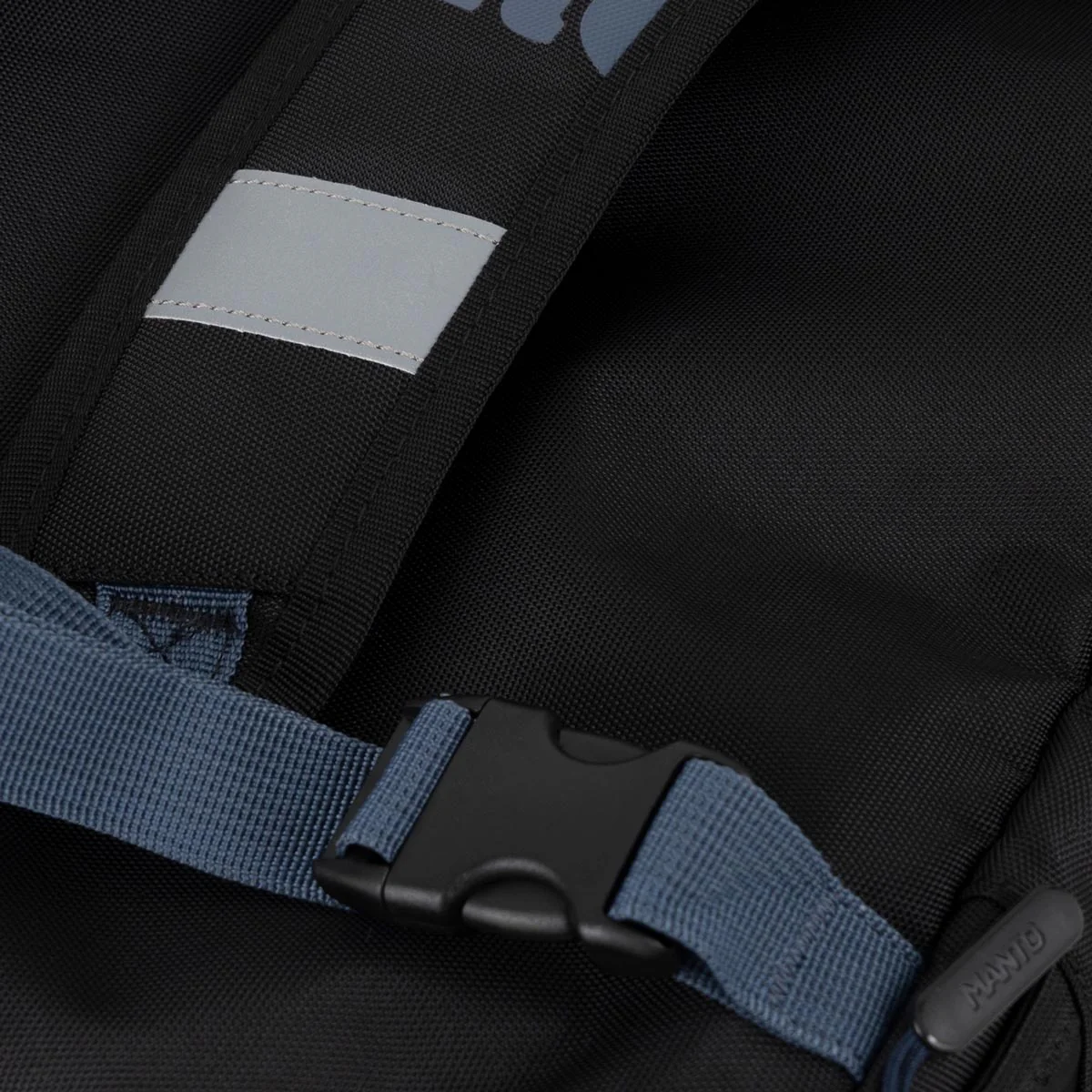 Zaino Manto SOCIETY Convertible M Nero-blu - immagine 9