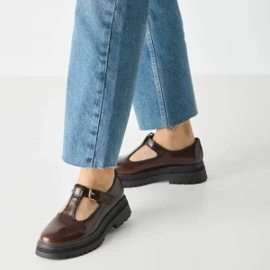 SCARPA A DUE OCCHIELLI SLIPPER TAMARIS